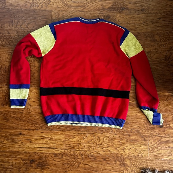 Christmas Sweater - Picture 4 of 4